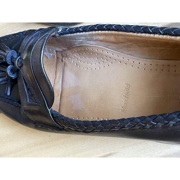 Allen Edmonds Maxfield Black Men\'s 10.5 C Width Slip-On Loafer Leather Tassel main image 5